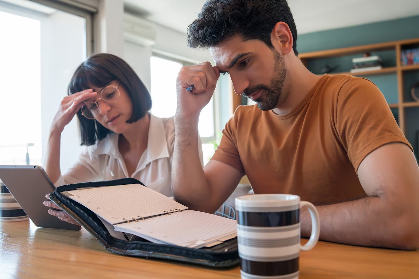 Divorce is a highly emotional and stressful process that can take a toll on individuals’ mental well-being. In India, where there is often a stigma associated with divorce, it can be challenging for individuals to openly discuss their feelings and seek the support they need. However, seeking emotional support is crucial to navigate the emotional challenges of divorce and promote healing and growth.